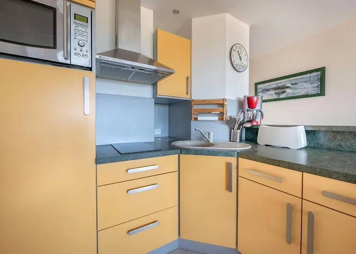 Face Pour 4 A Brevin *